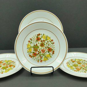 Corelle Indian Summer Dinner Plates Orange Yellow Brown Flowers